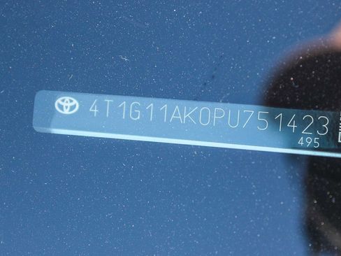 Used 2023 Toyota Camry SE image 28