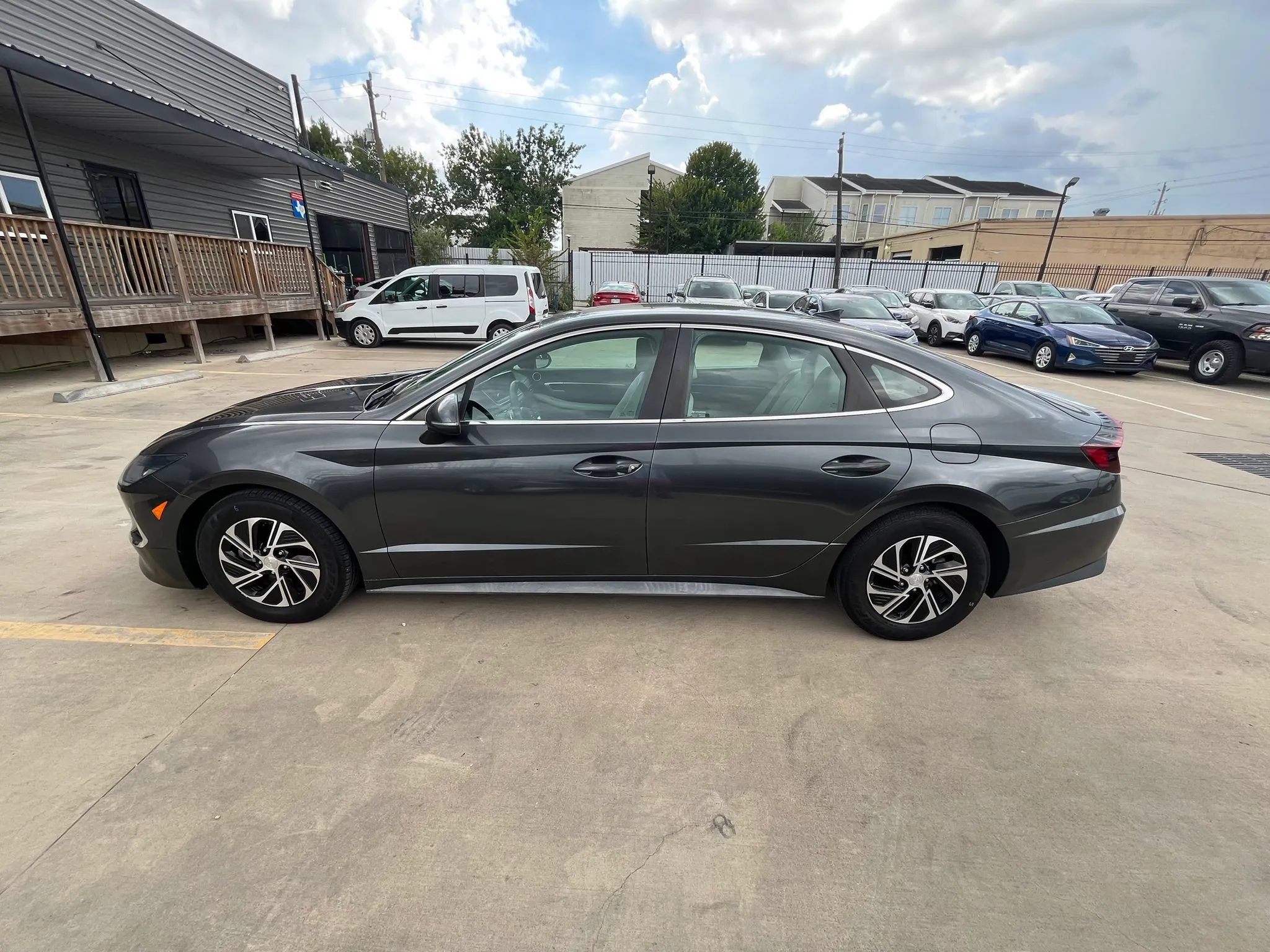 Used 2021 Hyundai Sonata Blue FWD image 4