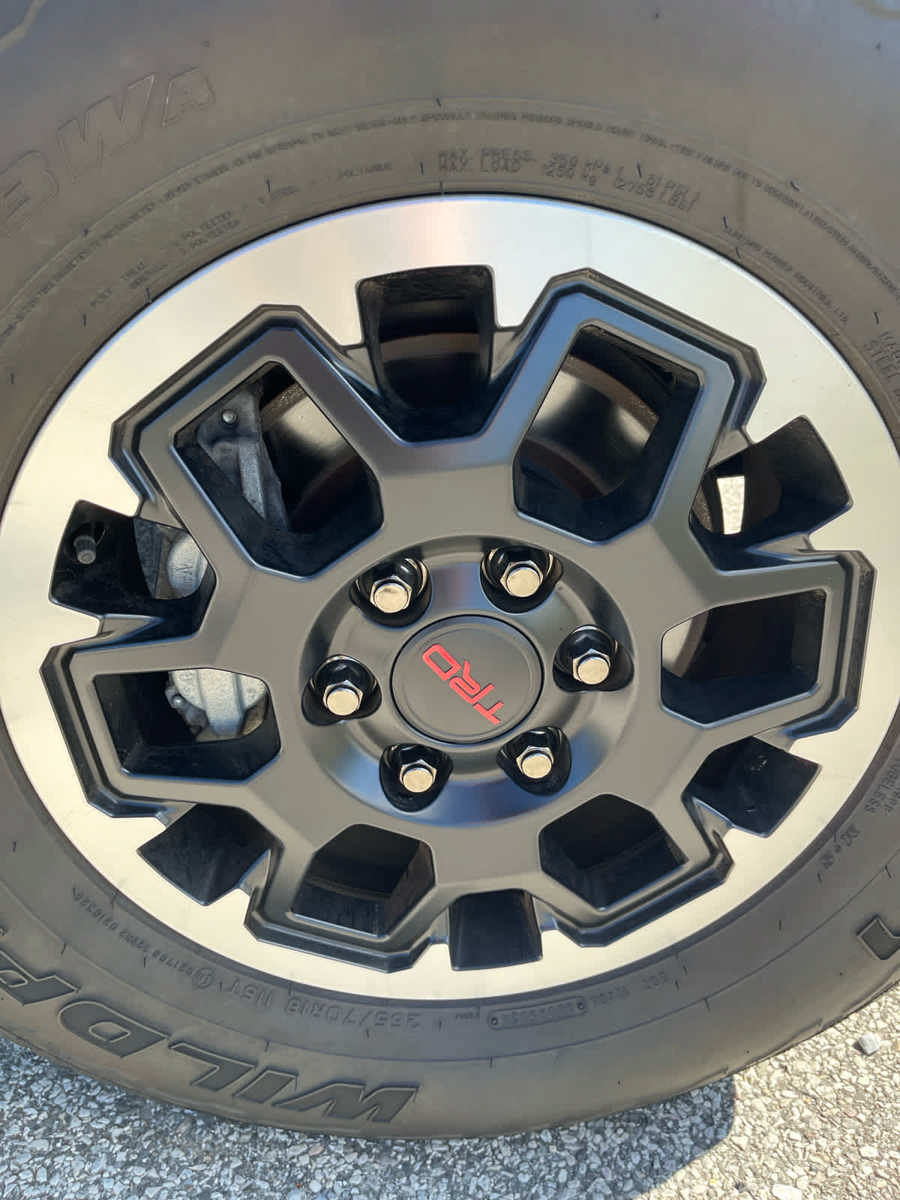 Used 2025 Toyota 4Runner TRD Off-Road AWD/4WD image 25
