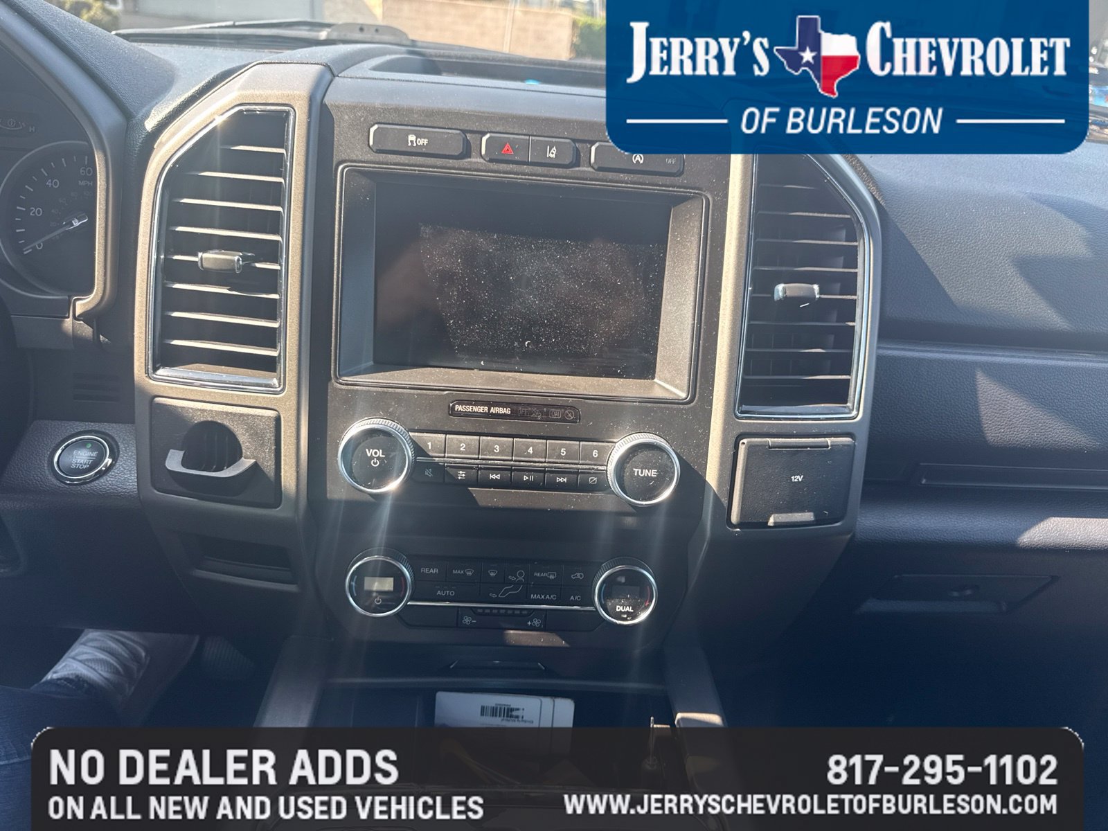 Used 2021 Ford Expedition XLT RWD image 9