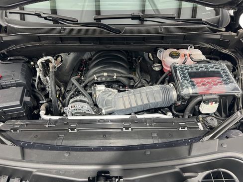 Used 2025 Chevrolet Tahoe High Country image 27