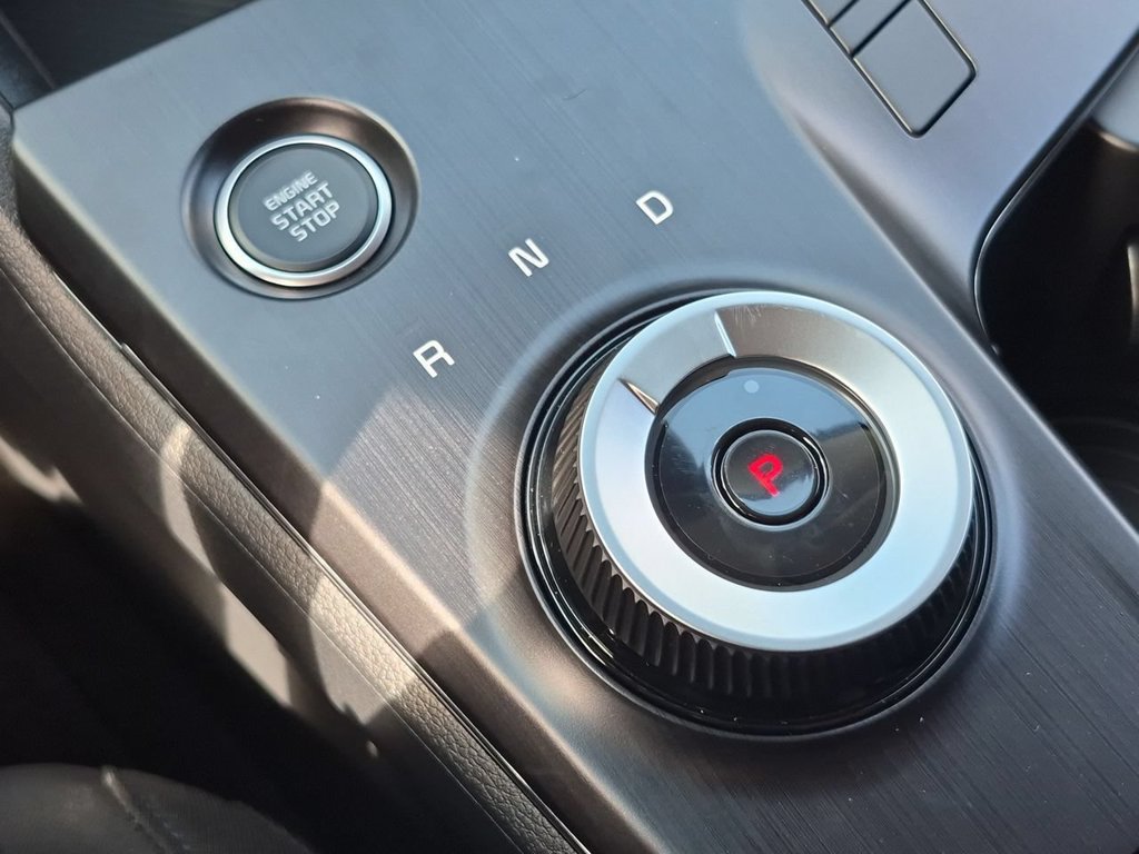 New 2027 Kia Sportage LX FWD image 16