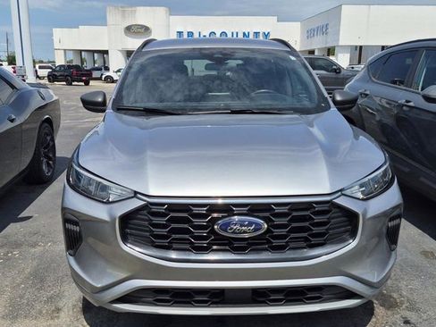 Used 2024 Ford Escape ST-Line FWD image 3