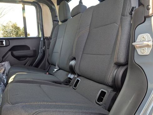 New 2026 Jeep Gladiator Sport image 27