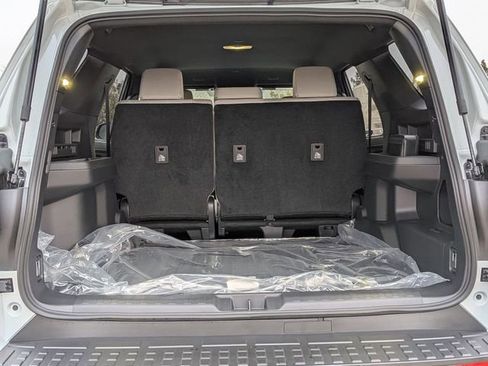 New 2026 Toyota 4Runner SR5 image 24