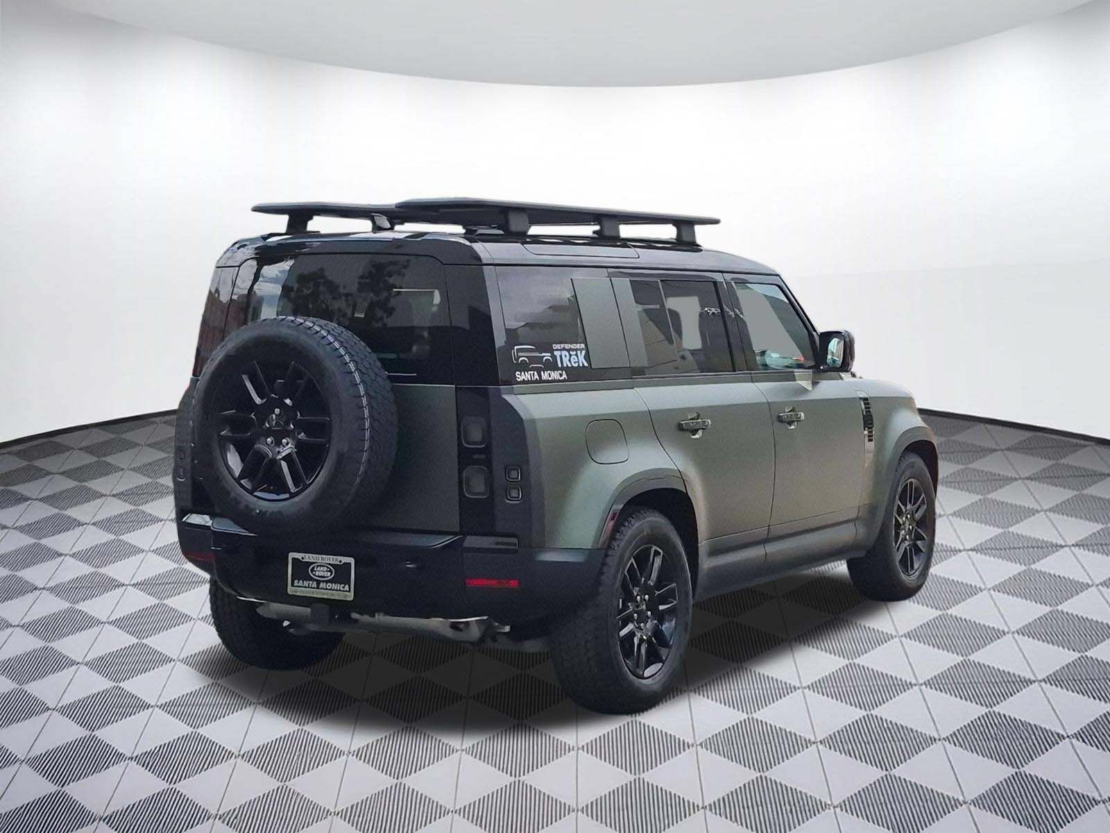 New 2026 Land Rover Defender 110 S AWD/4WD image 5