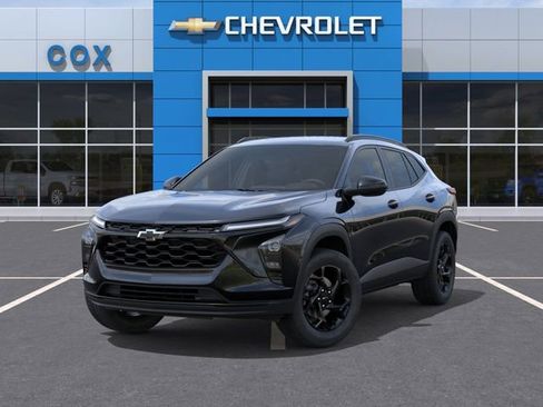 New 2026 Chevrolet Trax LT w/ Driver Confidence Package FWD image 6