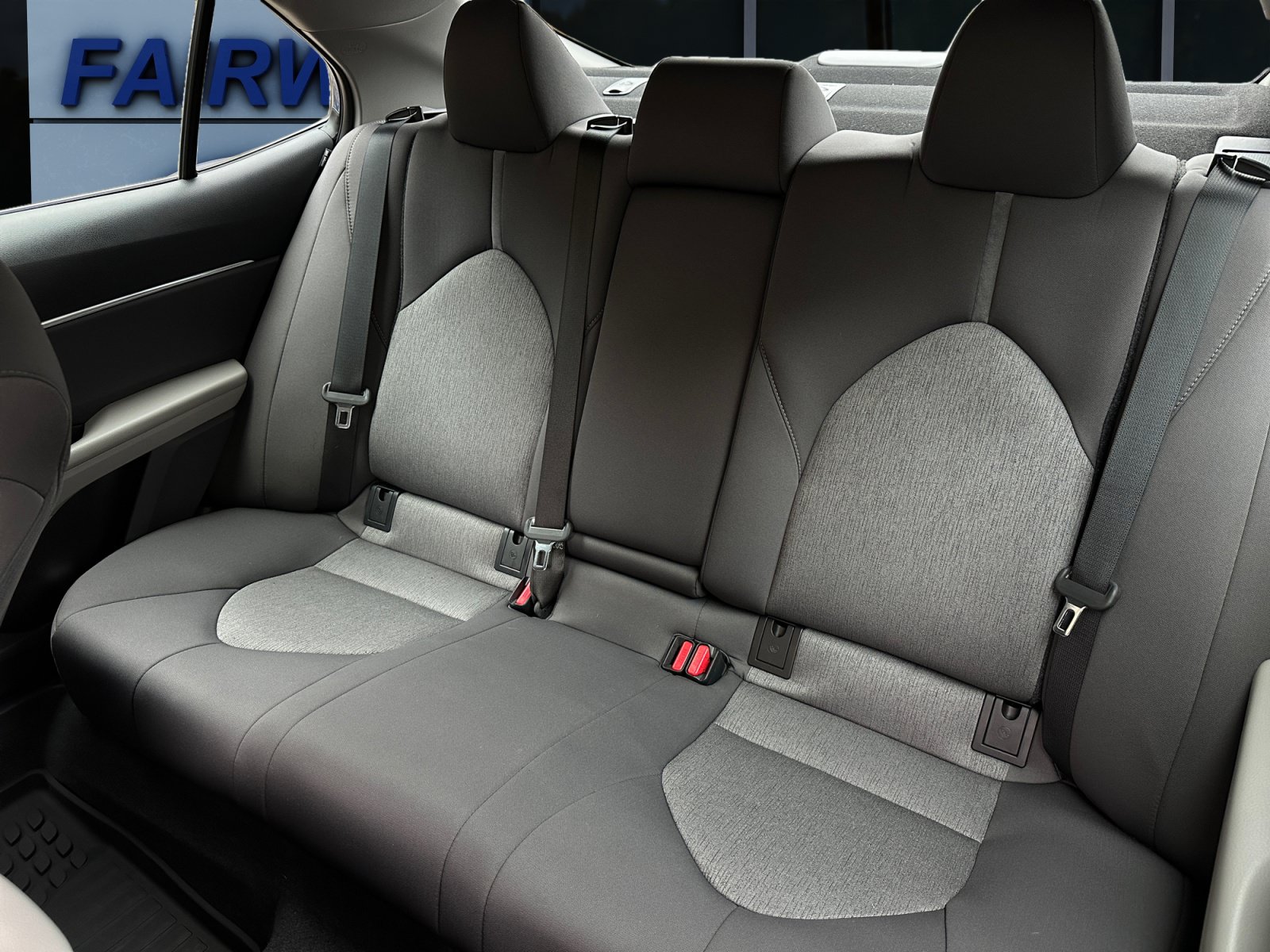 Used 2024 Toyota Camry LE w/ Convenience Package FWD image 12