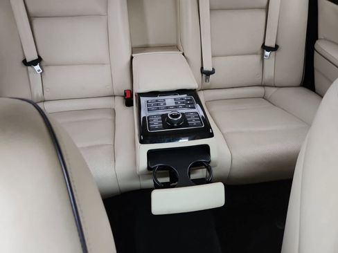 Used 2014 Hyundai Equus Signature image 21