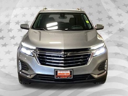 Used 2023 Chevrolet Equinox Premier AWD/4WD image 19