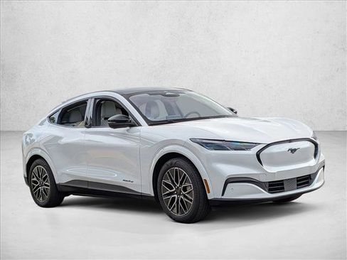 Used 2025 Ford Mustang Mach-E Premium RWD image 3