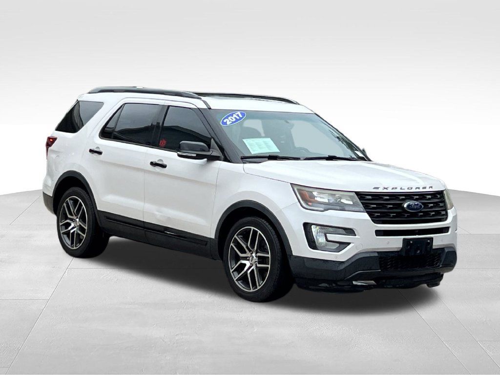 Used 2017 Ford Explorer Sport w/ Equipment Group 401A AWD/4WD image 3