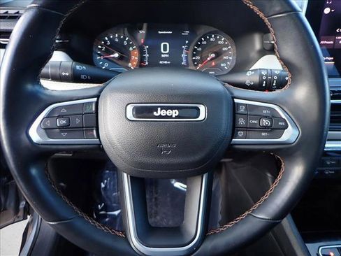 Used 2022 Jeep Compass Limited w/ Sun and Sound Group image 14