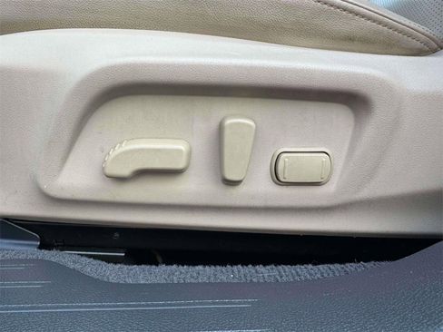 Used 2015 Subaru Outback 2.5i Limited image 14