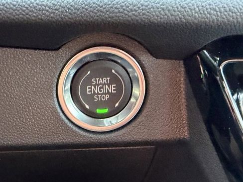 New 2026 Chevrolet Traverse LT FWD image 28