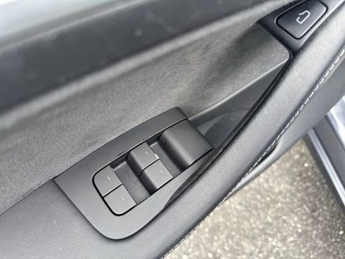 Used 2022 Tesla Model 3 Long Range image 11