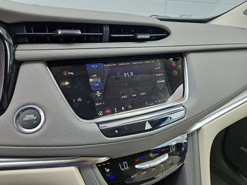 New 2025 Cadillac XT5 Premium Luxury w/ LPO, Floor Liner Package image 12