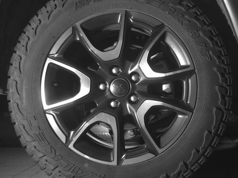 Used 2025 Jeep Compass Trailhawk w/ Trailer Tow Group AWD/4WD image 15