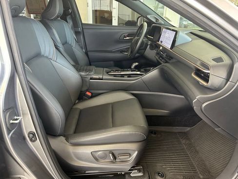 Used 2024 Toyota Crown AWD/4WD image 20