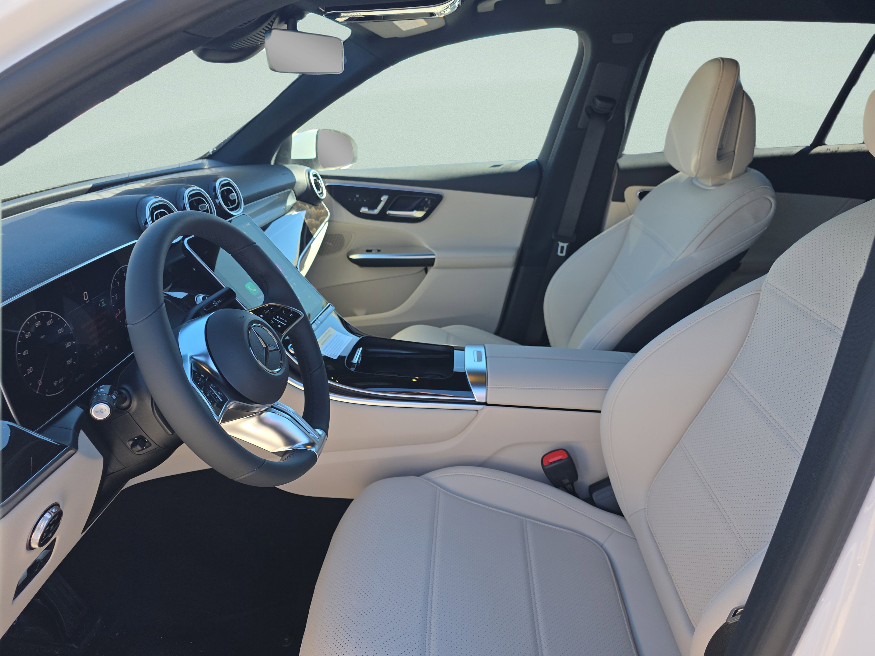 Used 2026 Mercedes-Benz GLC 300 image 10
