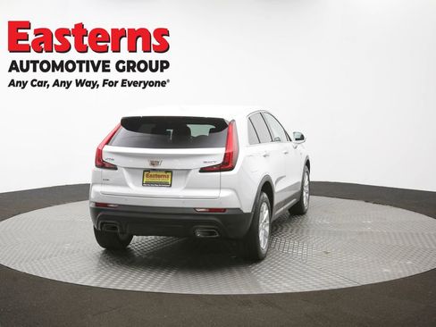 Used 2019 Cadillac XT4 Luxury AWD/4WD image 38
