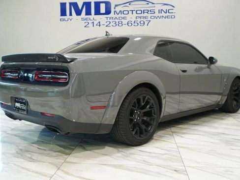 Used 2023 Dodge Challenger SRT Hellcat RWD image 10