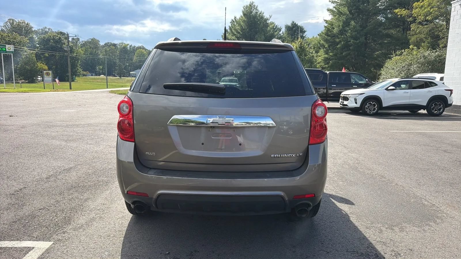 Used 2012 Chevrolet Equinox LT AWD/4WD image 6
