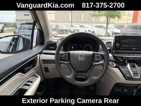 Used 2025 Honda Odyssey Touring image 13