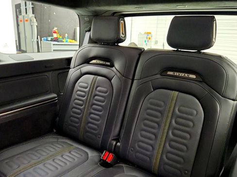 Used 2024 Rivian R1S Adventure AWD/4WD image 23