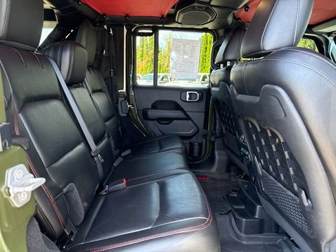 Used 2021 Jeep Wrangler Unlimited Rubicon w/ Uconnect 4C Nav & Sound Group AWD/4WD image 12