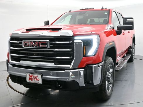 New 2026 GMC Sierra 3500 SLE w/ SLE Value Package AWD/4WD image 2