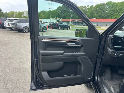 Used 2022 GMC Sierra 1500 Elevation AWD/4WD image 14