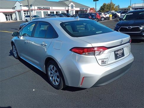 Certified 2024 Toyota Corolla LE image 5