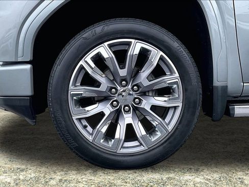 Used 2024 GMC Sierra 1500 Denali AWD/4WD image 34