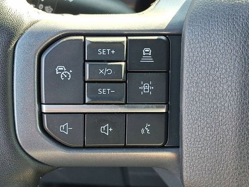 Used 2023 Ford F150 Lariat w/ Equipment Group 502A High AWD/4WD image 23