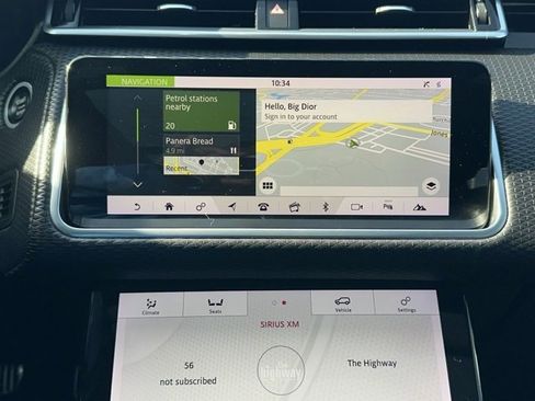 Used 2018 Land Rover Range Rover Velar R-Dynamic SE image 38