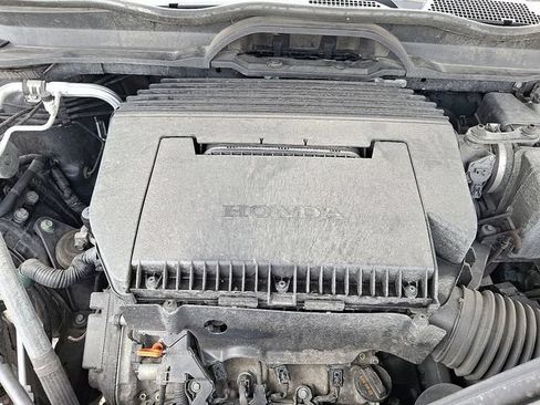 Used 2025 Honda Pilot Elite image 28