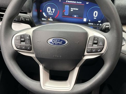 New 2026 Ford Explorer Active AWD/4WD image 15