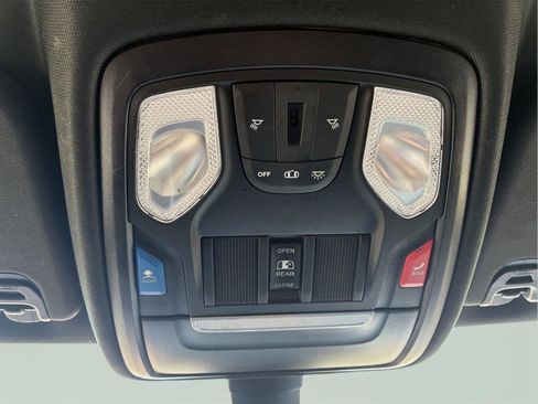 Used 2023 RAM 1500 Big Horn AWD/4WD image 28