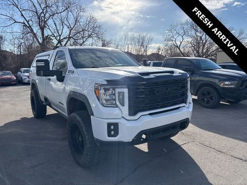 Used 2022 GMC Sierra 2500 Pro w/ Convenience Package image 1