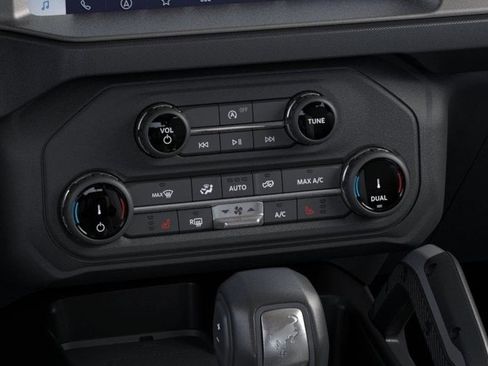 New 2026 Ford Bronco Badlands w/ Sasquatch Package AWD/4WD image 19