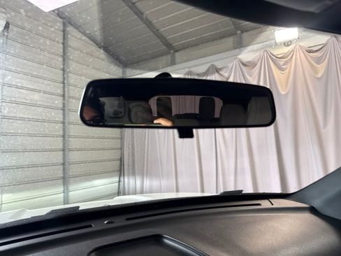 Used 2018 Ford Explorer FWD image 24