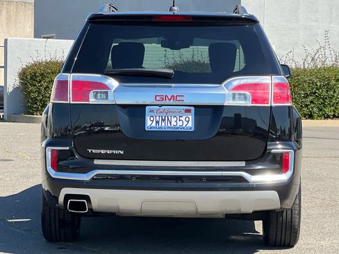 Used 2017 GMC Terrain Denali image 8