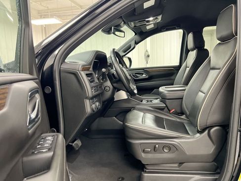 Used 2024 Chevrolet Tahoe Premier AWD/4WD image 20