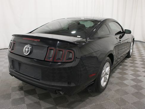 Used 2013 Ford Mustang Coupe RWD image 24