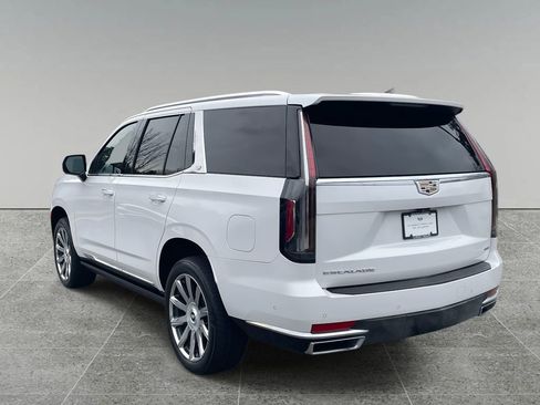 Used 2021 Cadillac Escalade Premium Luxury Platinum image 3