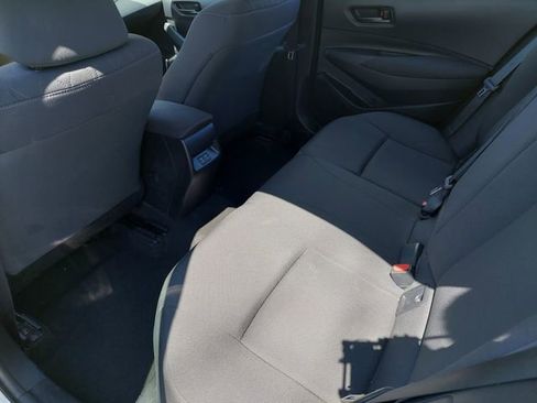 Used 2024 Toyota Corolla LE image 9