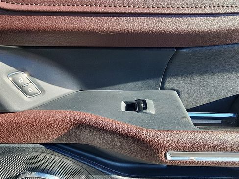 Certified 2022 Ford Expedition Limited image 36