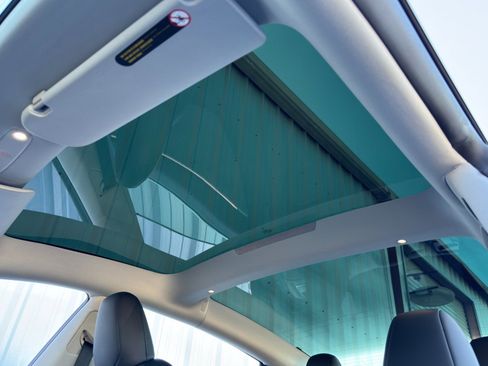 Used 2024 Tesla Model 3 Long Range image 12