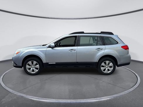Used 2012 Subaru Outback 2.5i w/ Alloy Wheel Pkg image 2